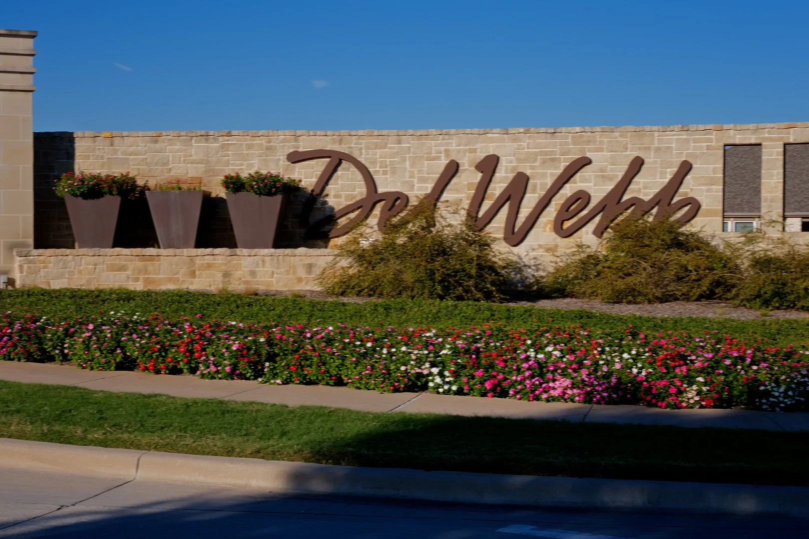 Dell Webb Exterior Sign in Trinity Falls McKinney TX
