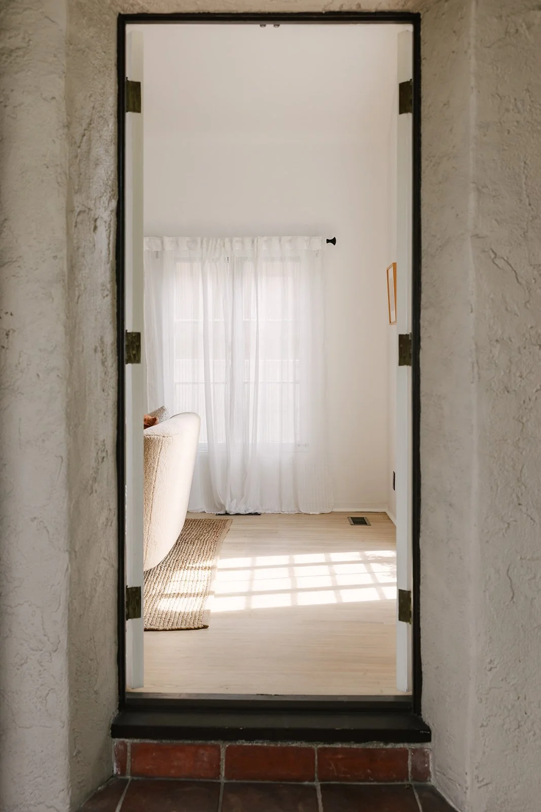 V022DAMORE_808 Grand.jpg