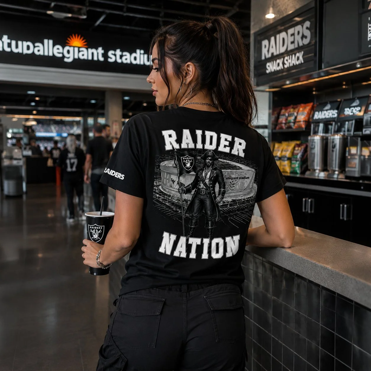 _0000_Raider New Woman back.jpg
