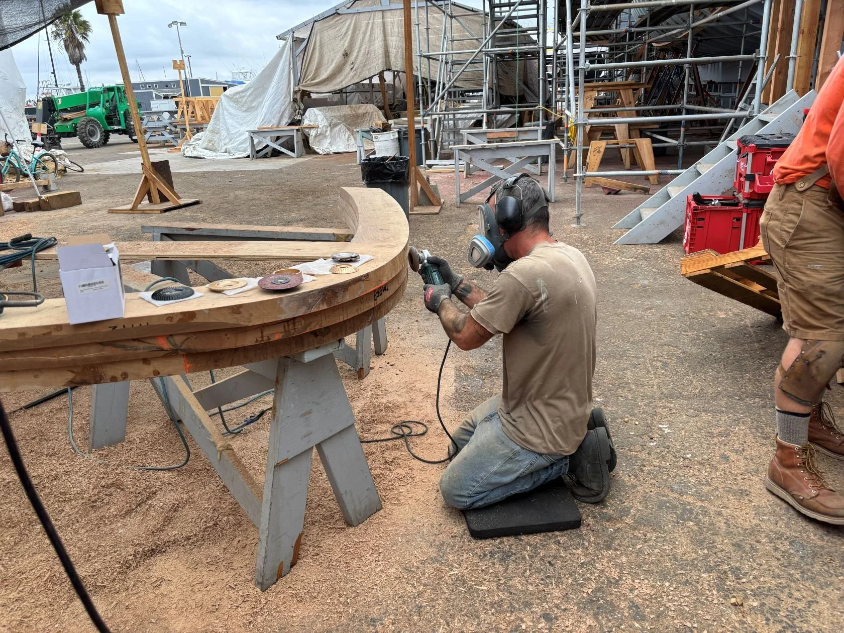 273 - SHAPING TRANSOM FRAME
