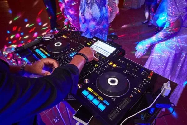 DJ / Music Services