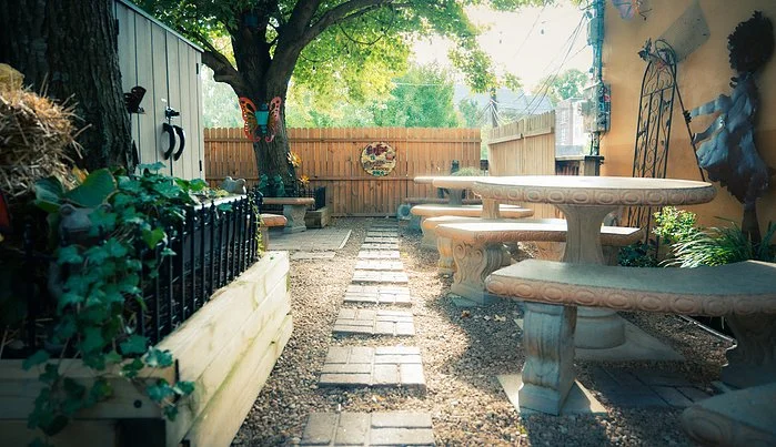 sittingarea.jpg