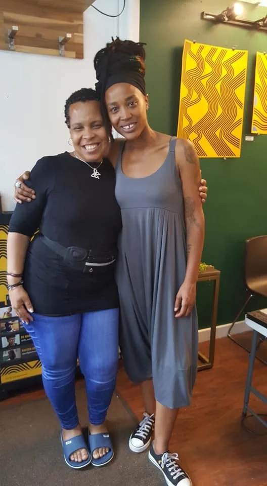 Jaz_and_Floacist_from_Floetry_.jpg