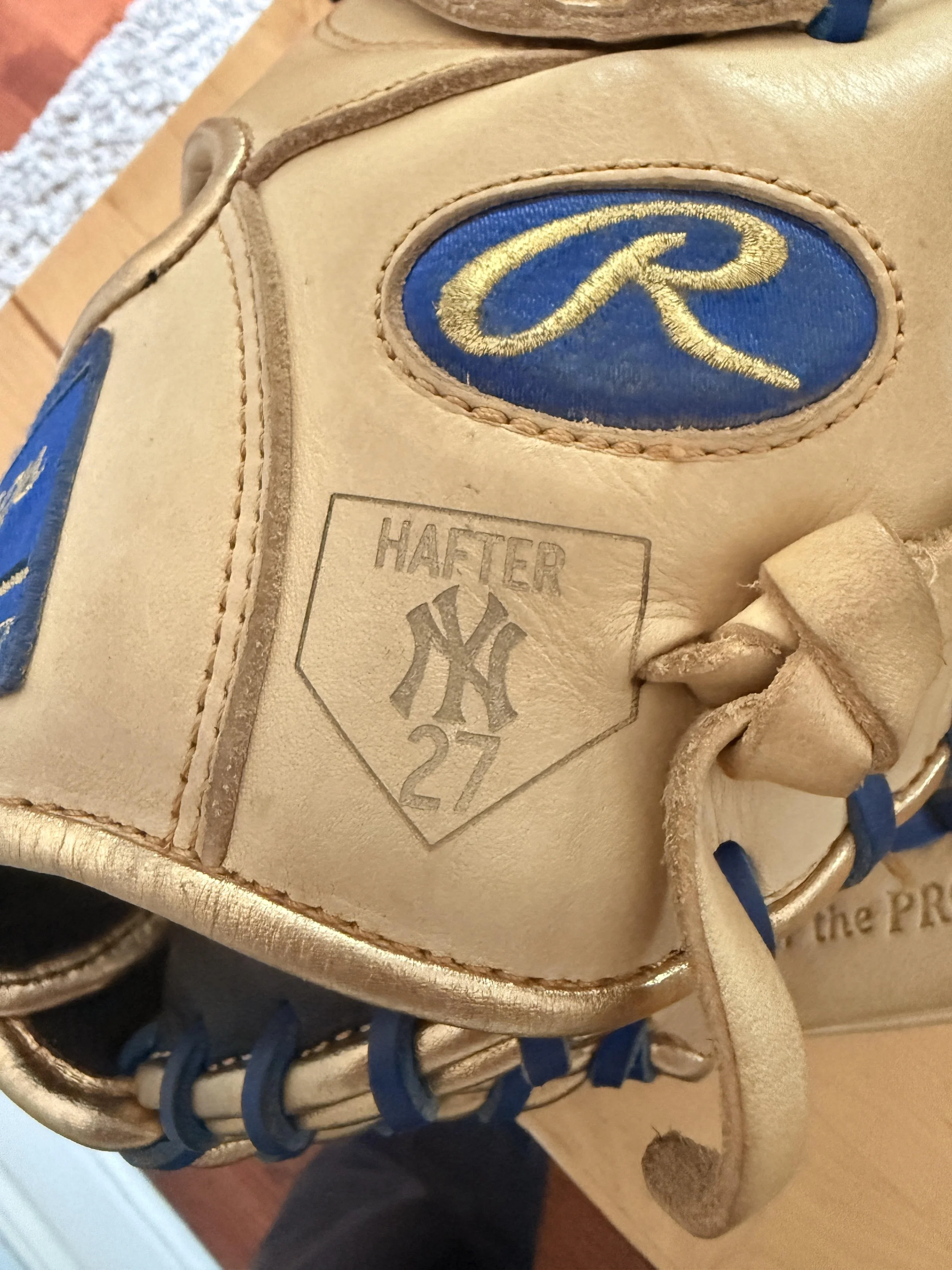 GLOVE ENGRAVING