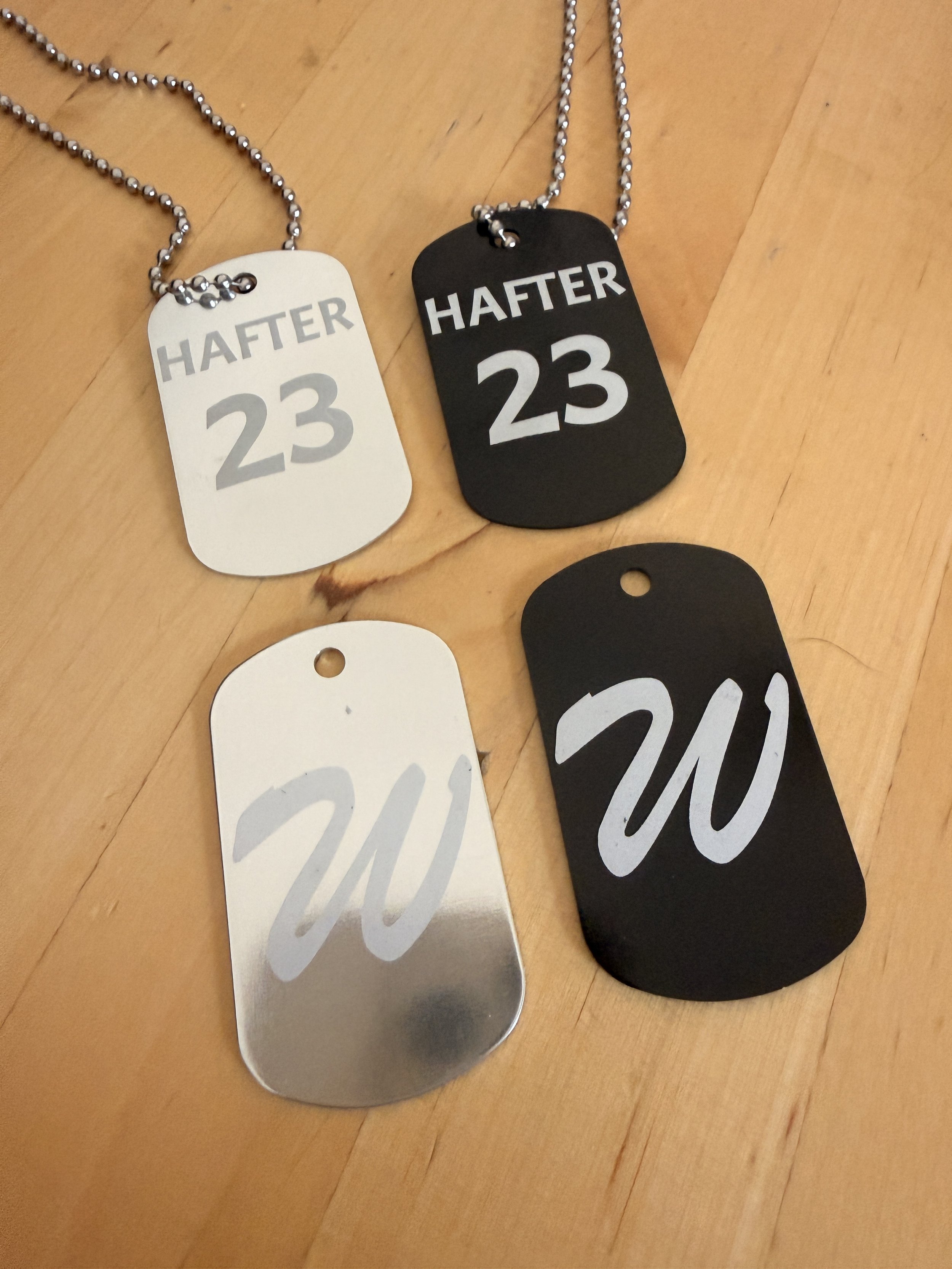 DOG TAG NECKLACE