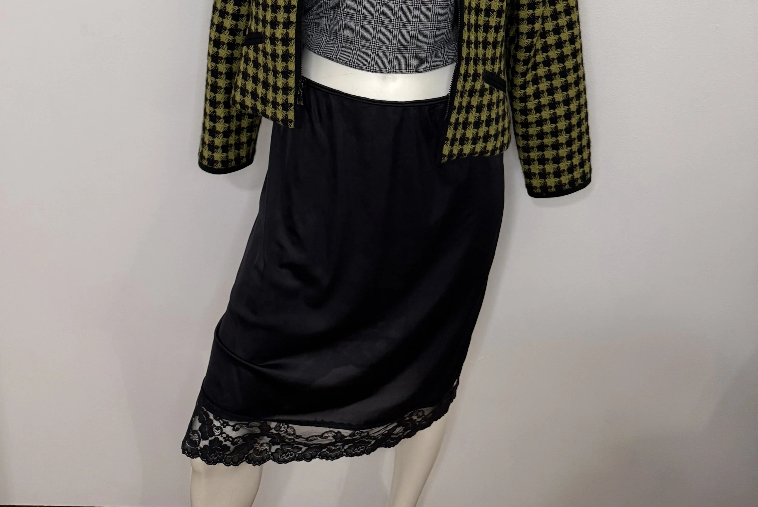 Slip Skirt - Size 8/10