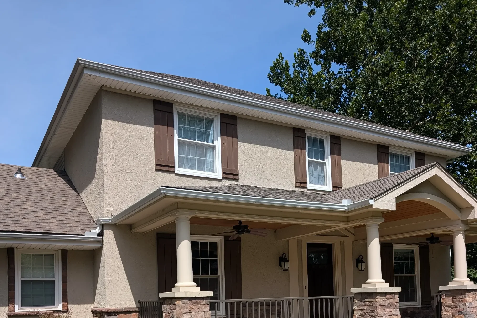 How Far Before Listing Should You Schedule Soft Washing?
