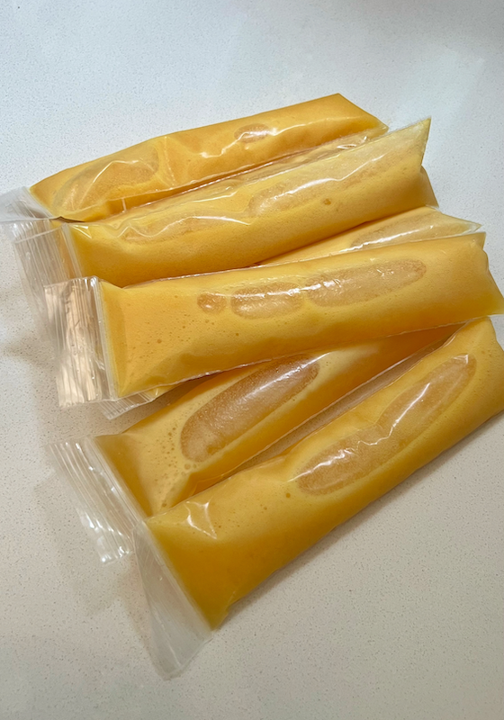 Passion fruit bolis (Colombian ice pops)