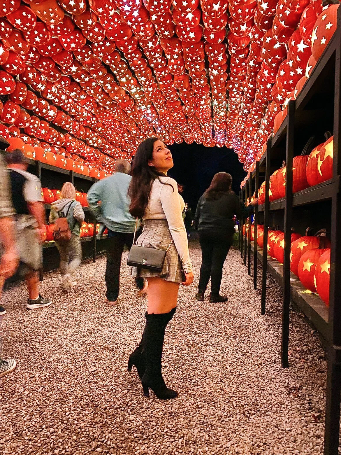 Photo courtesy of: Instagram - @fashionistamari