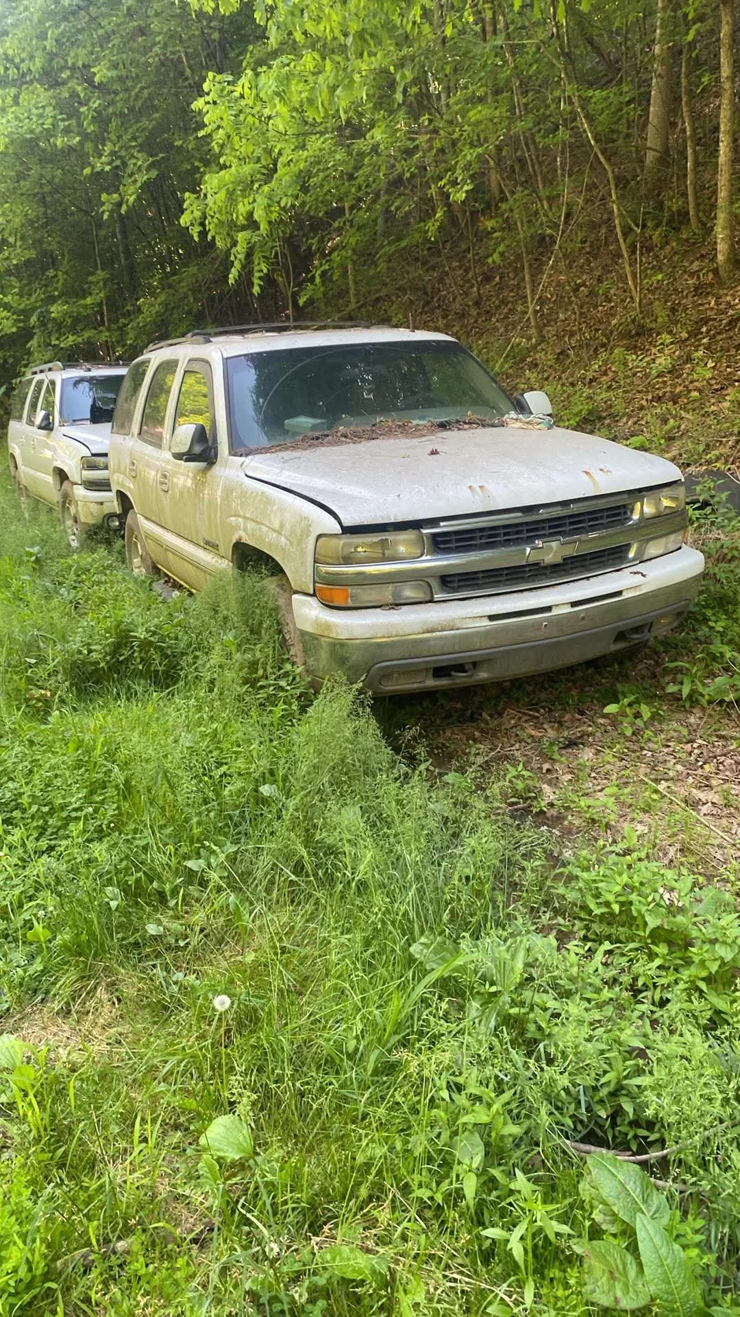 2002 Chevrolet Tahoe 4x4- Arriving Soon