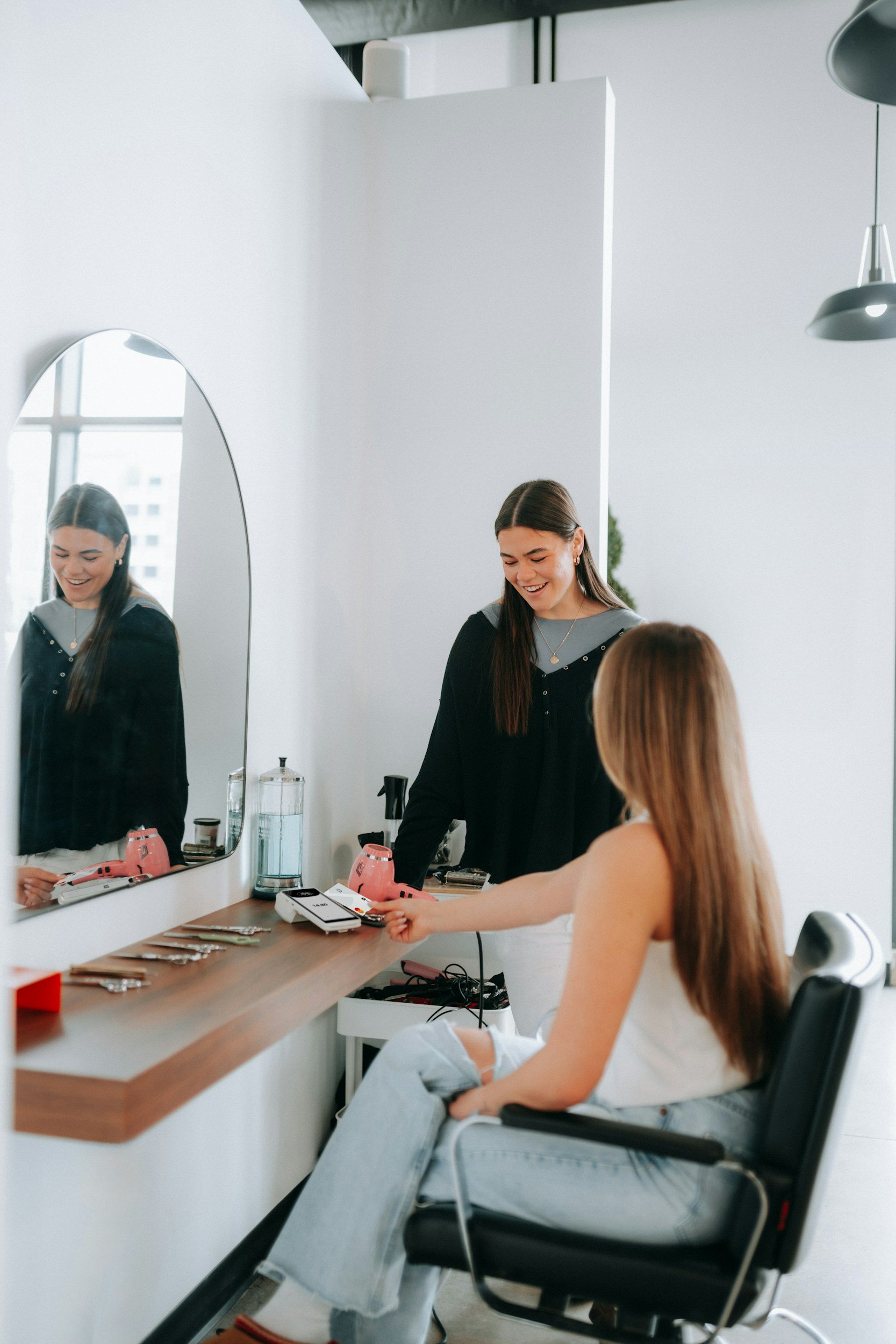 Apply for bridal hair classes in Los Angeles — ESQAO Academy