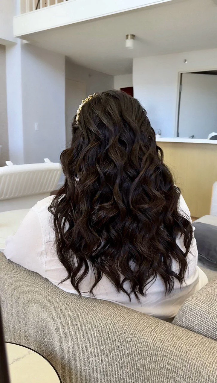 Bridal hair with voluminous curls styled by Yanita Esqao, Los Angeles bridal hairstylist