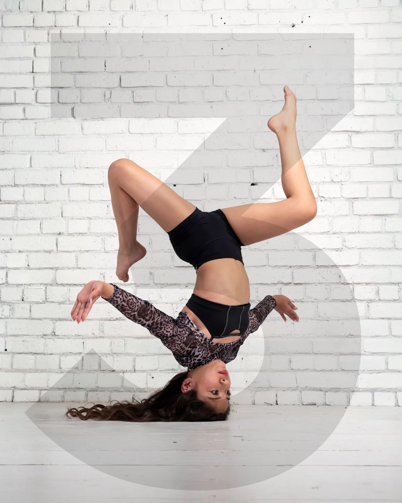 3 Days!!! 💖

We are working hard to get TDC ready for opening day! Don&rsquo;t forget to sign up for grand opening master classes! Registration link is in the bio 💫

#thedancecollective✨ #TDC✨
