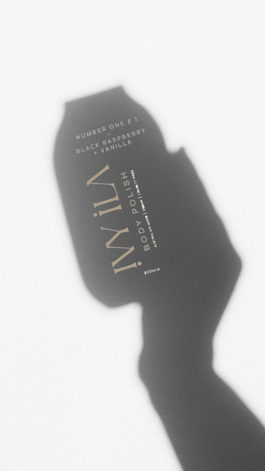 IVY ILA | number one // I | black raspberry + vanilla body polish
