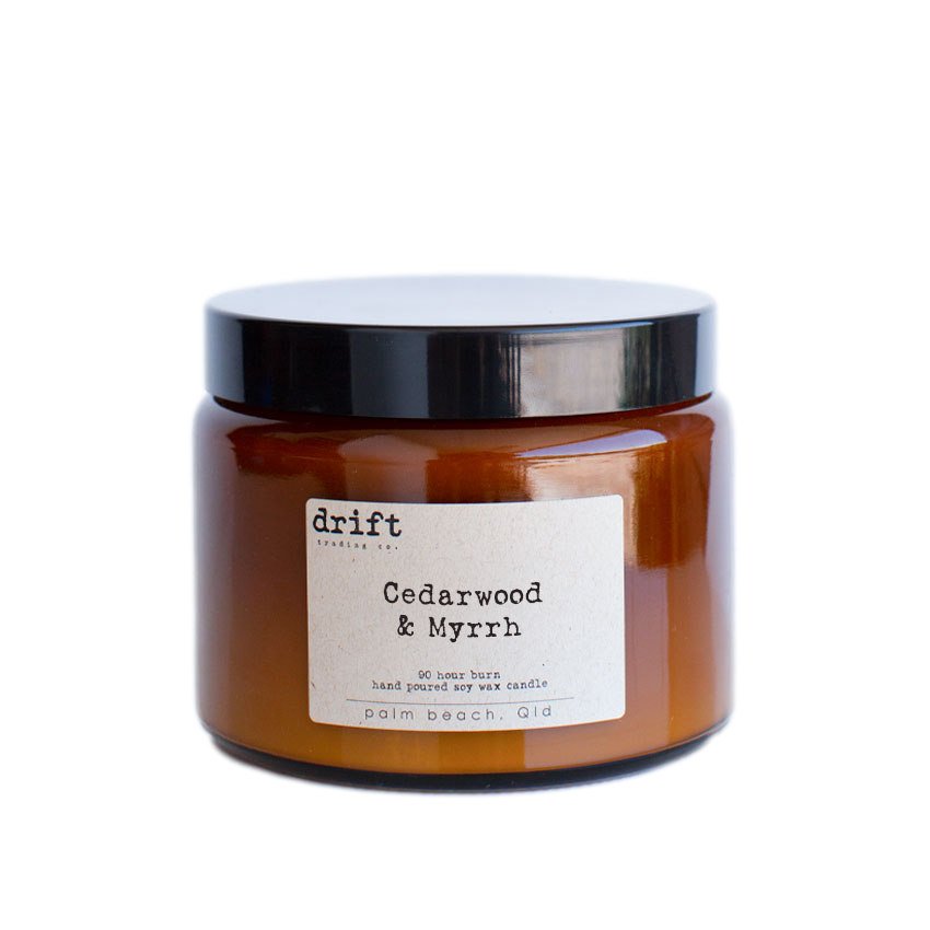 Extra-Large-Amber-Cedarwood-&-Myrrh_clipped_rev_1.png