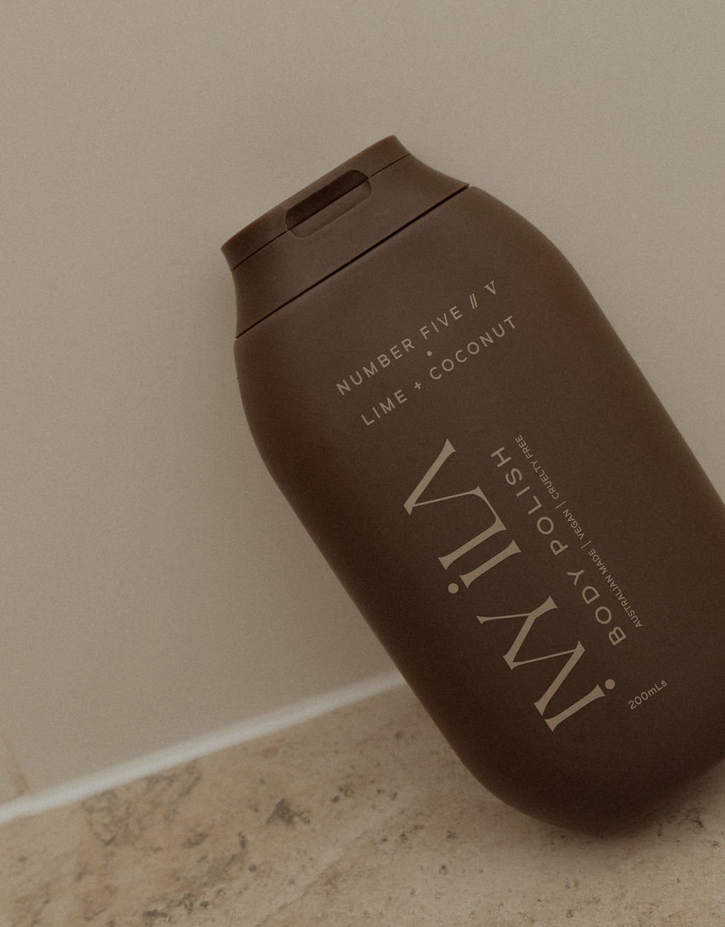IVY ILA | number five // V | lime + coconut body polish