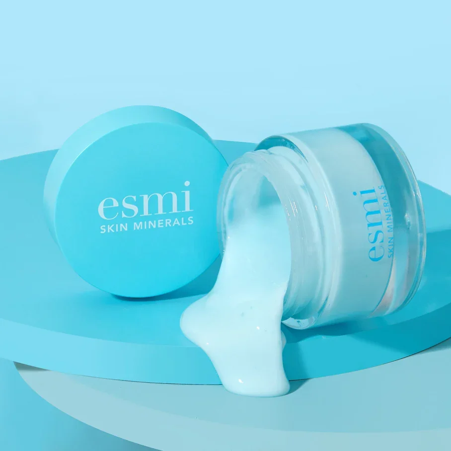 moisturiser_hydrating_ls_f9fe1dad-a9d9-4bf3-b4c7-80c7379ce1b5.webp