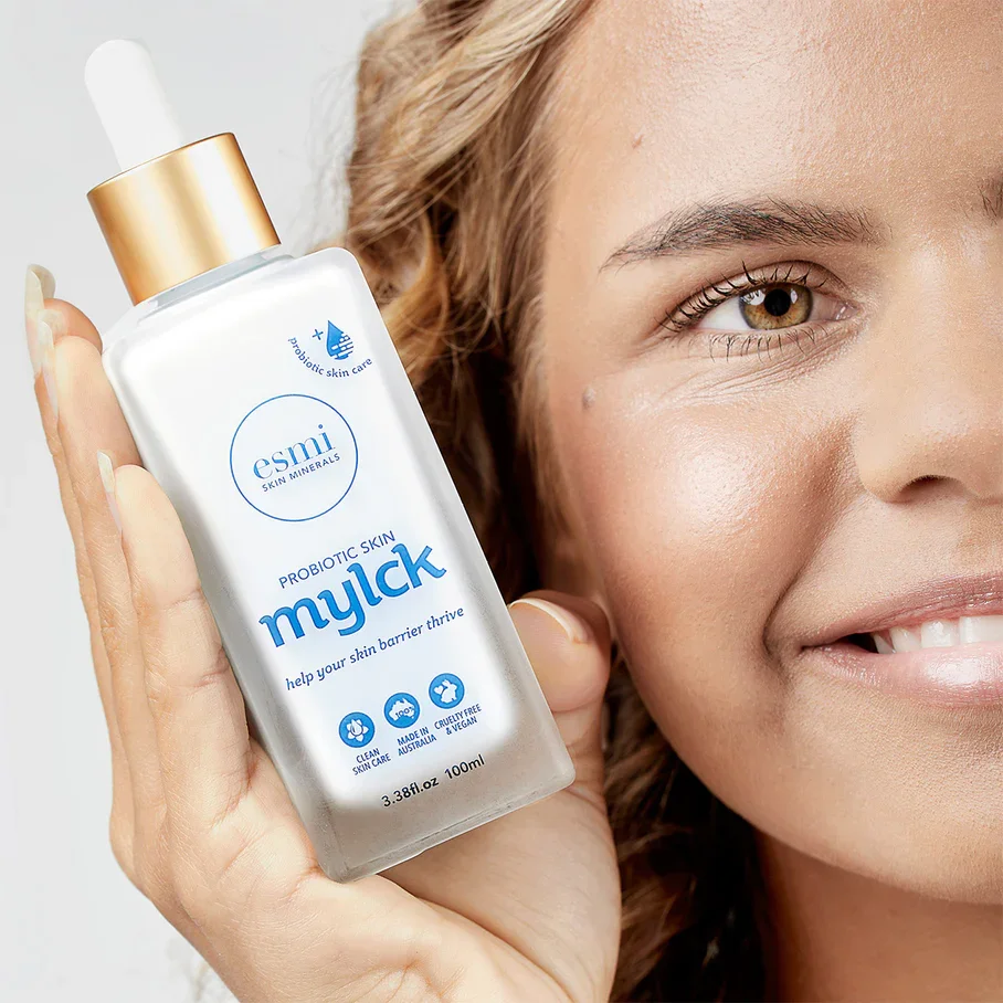 XL_Probiotic_Skin_Mylck_Model2_1.webp