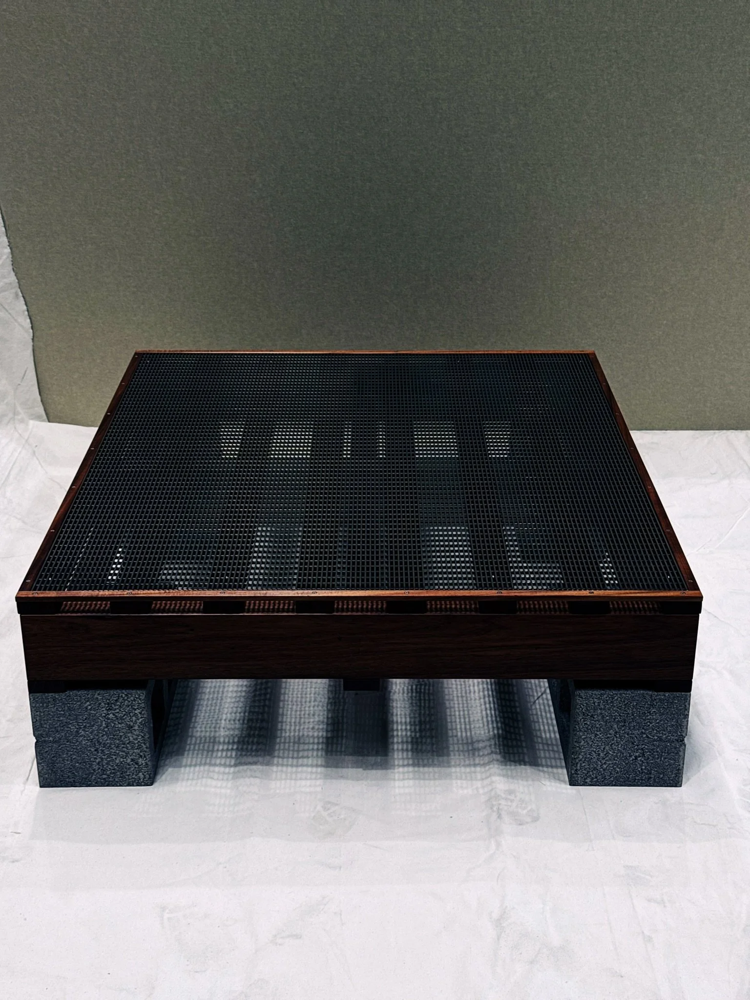 Grid 1.JPEG