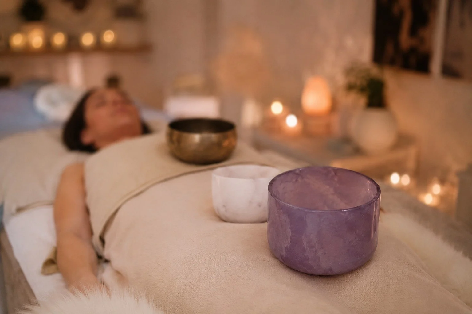 Sound Healing on the Body: Crystal and Metal Singing Bowls