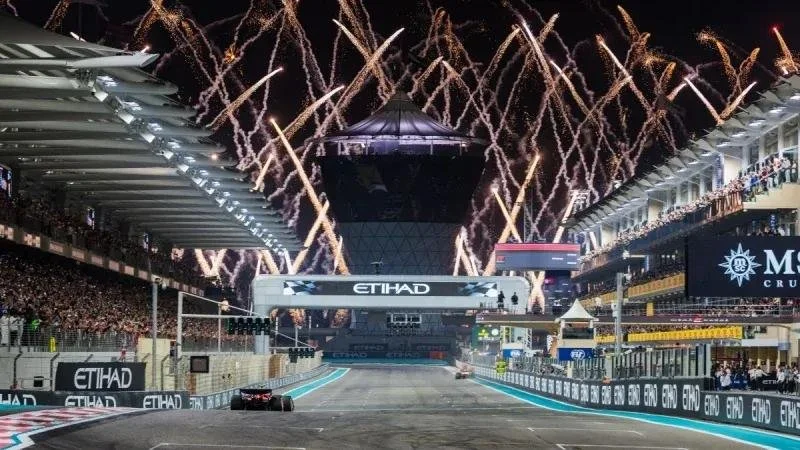Abu Dhabi 2.jpeg