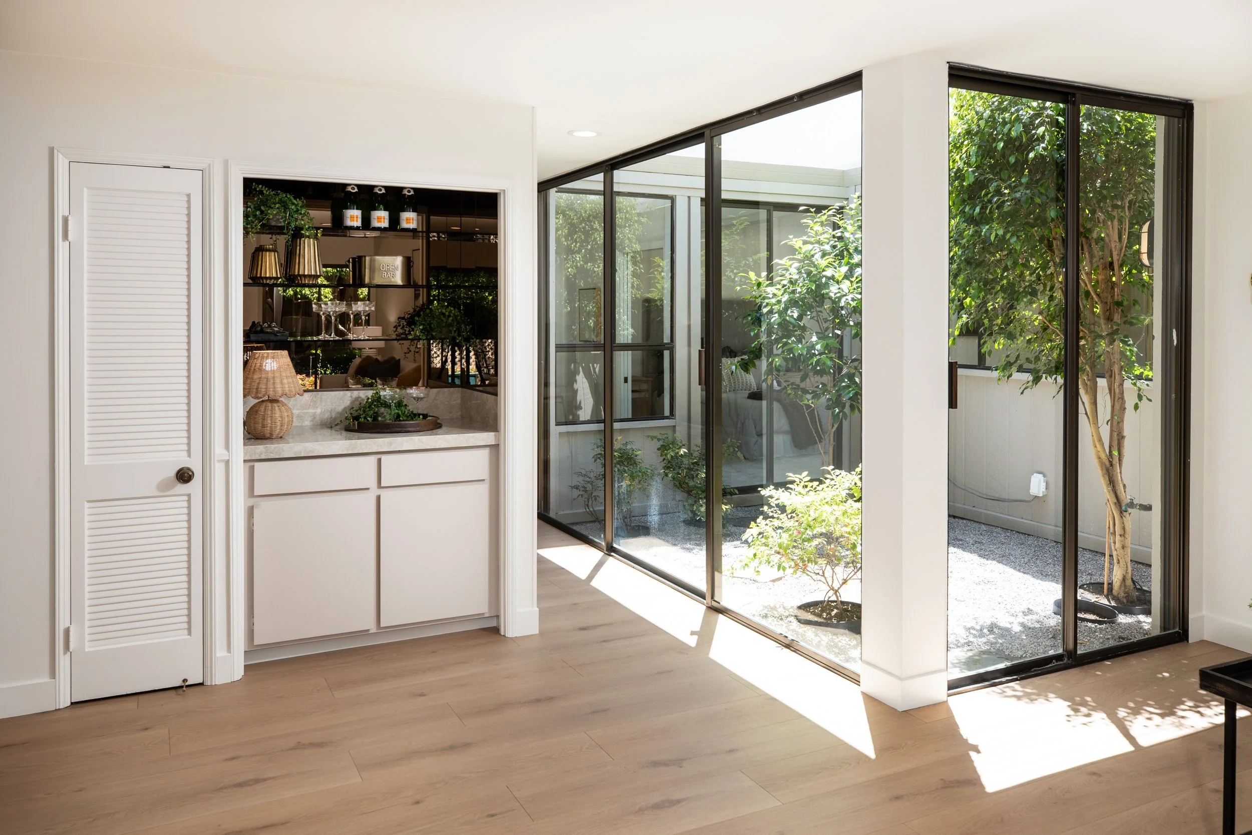 9-Bay_Matt_Anello-8710-MLS.jpg
