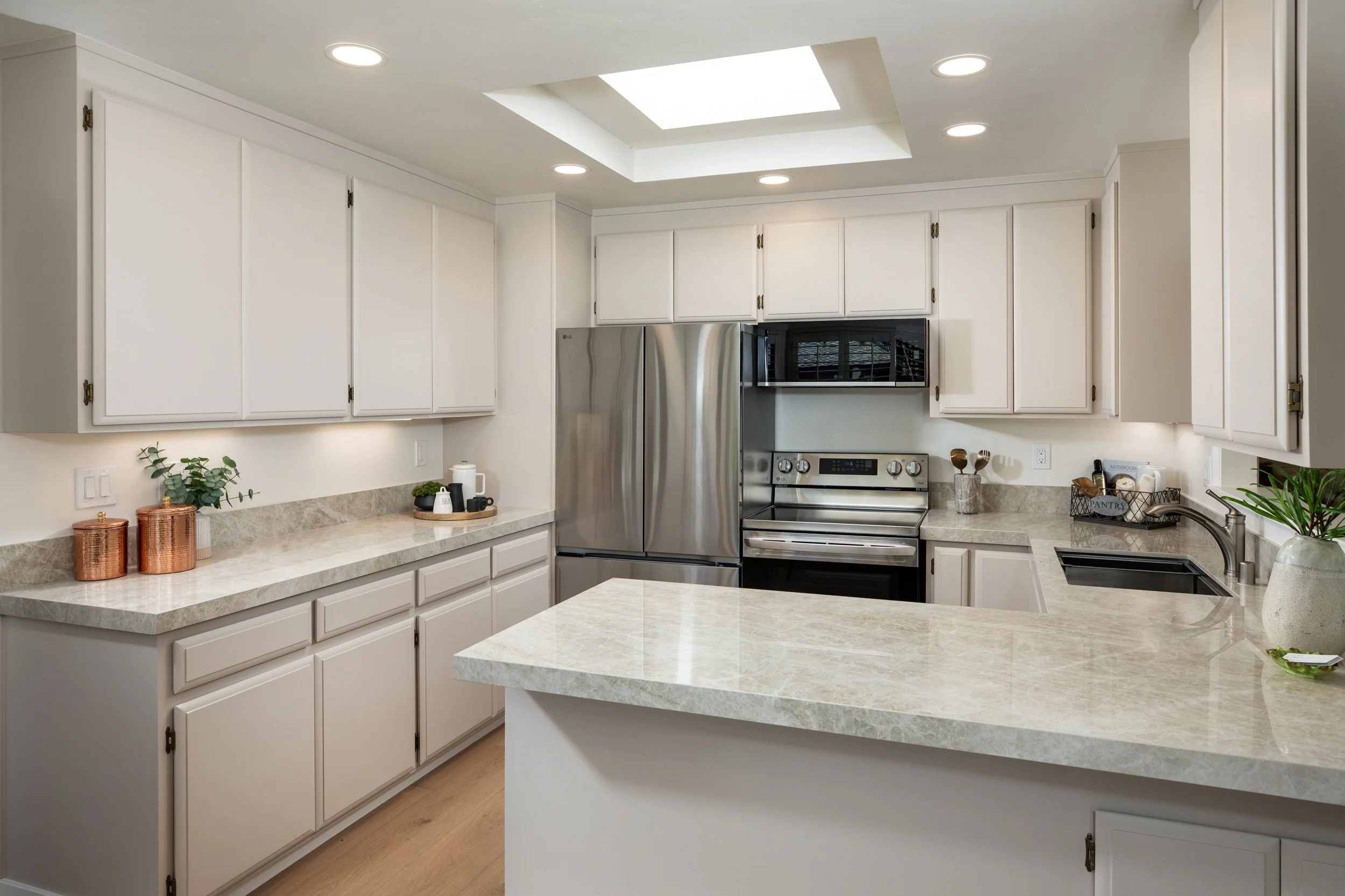 12-Bay_Matt_Anello-8720-MLS.jpg