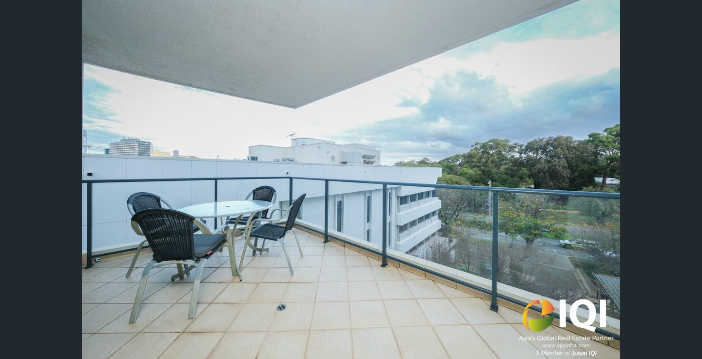 29:34 Kings Park Road Road, West Perth 11.jpg