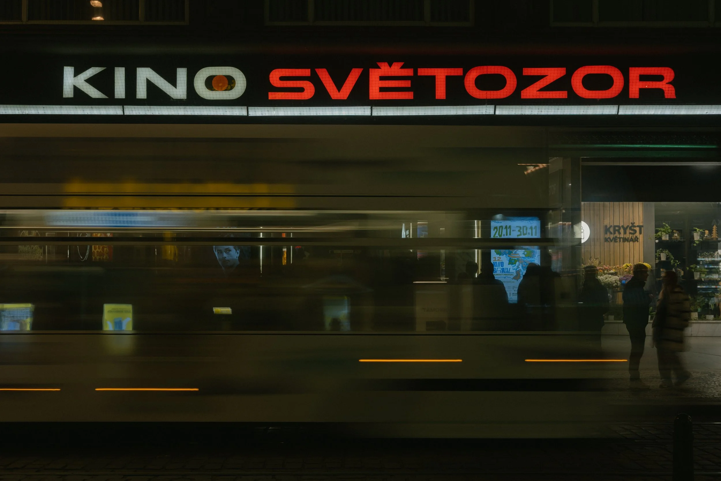 9V5A6643.jpg