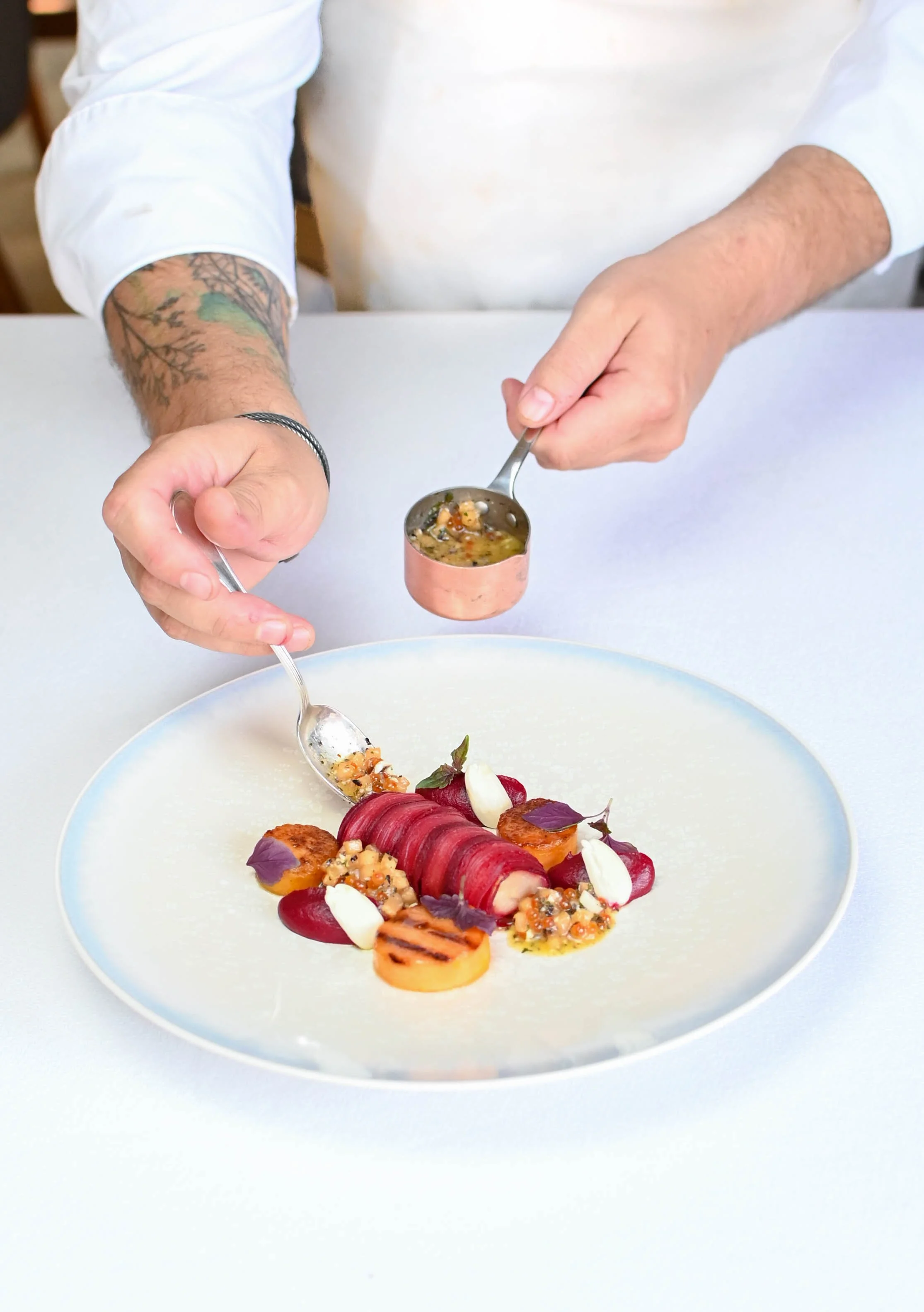 LA TABLE 62 (5 sur 1).jpg