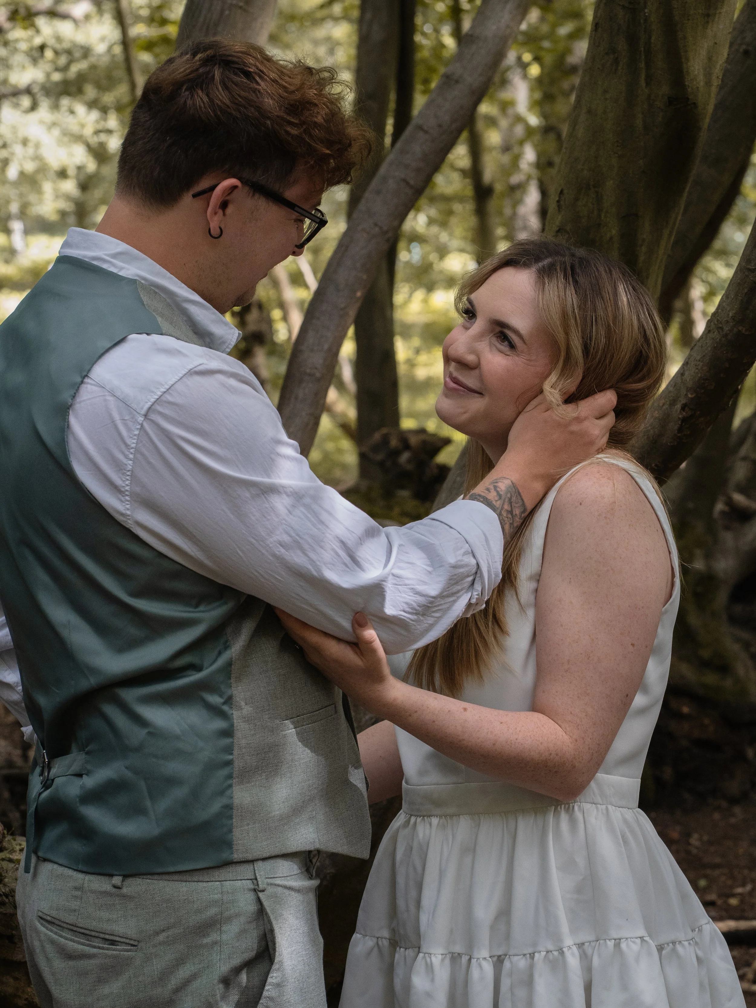 SAM_HUDSON_PHOTOGRAPHY_SOPHIE_SHAUN (15).jpg