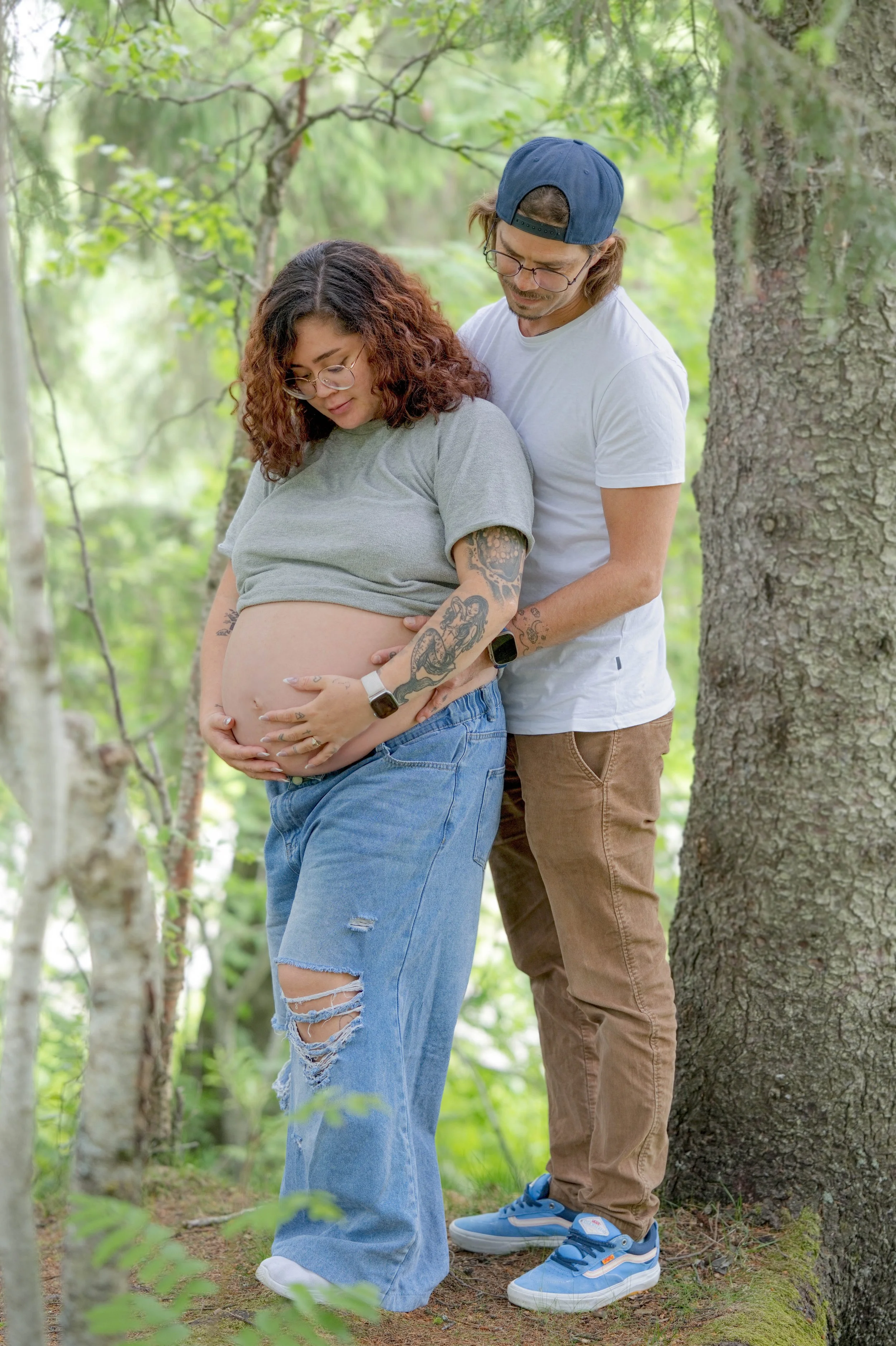Gravid_AnitaThomas_2.jpg