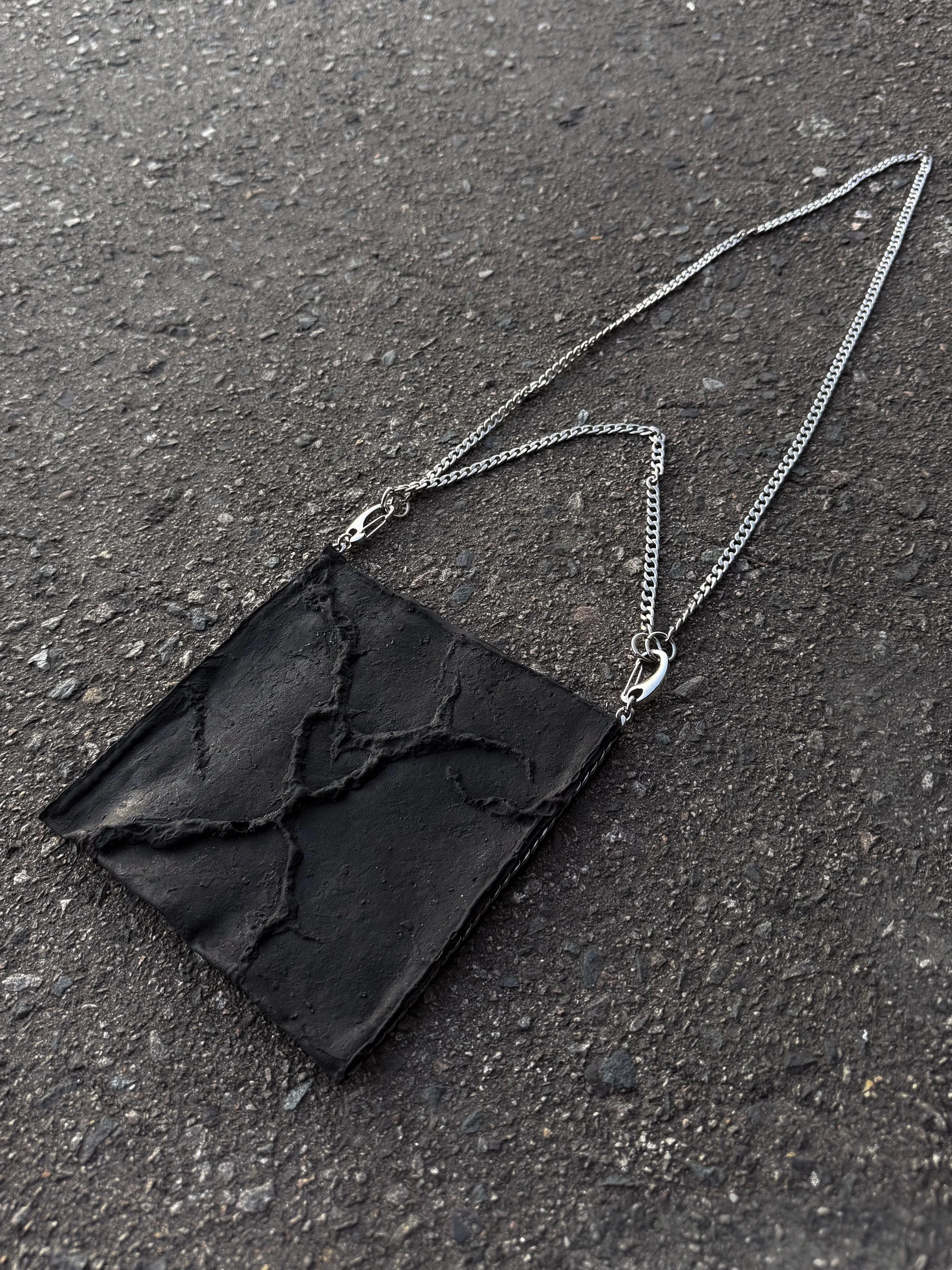 Heart Chain Bag - Black