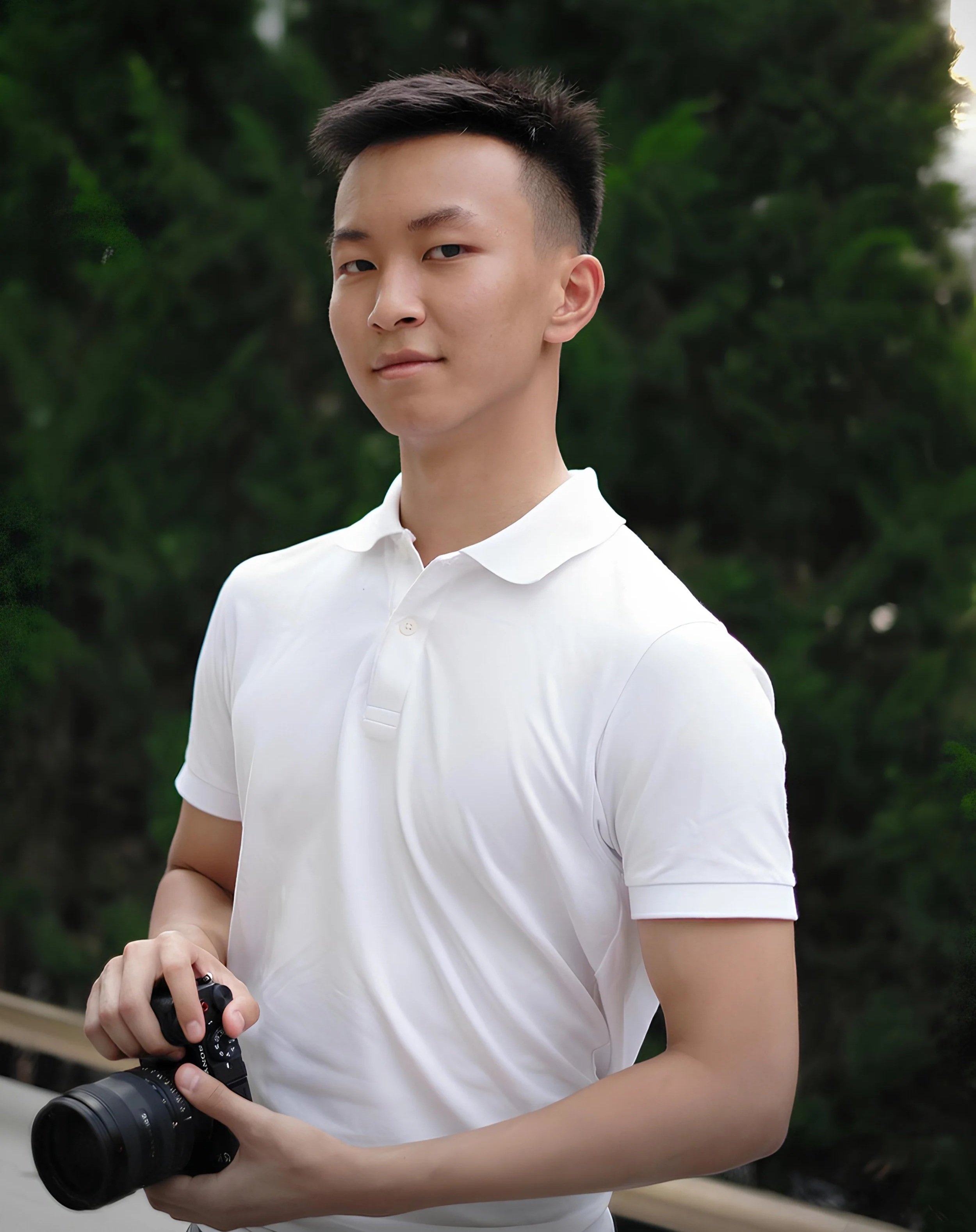 Professional Photographer Akira Kaewkhampa
