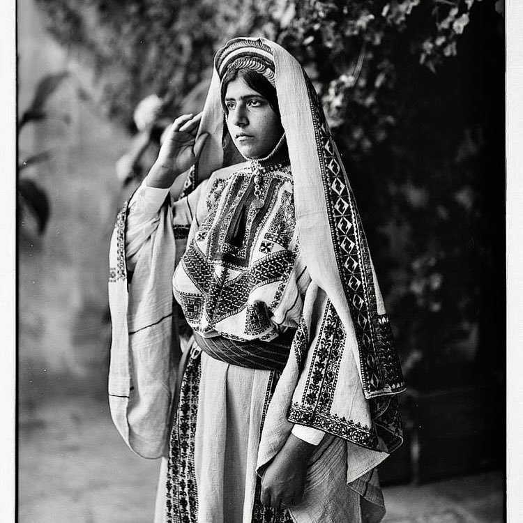 The Woman Before the Thread