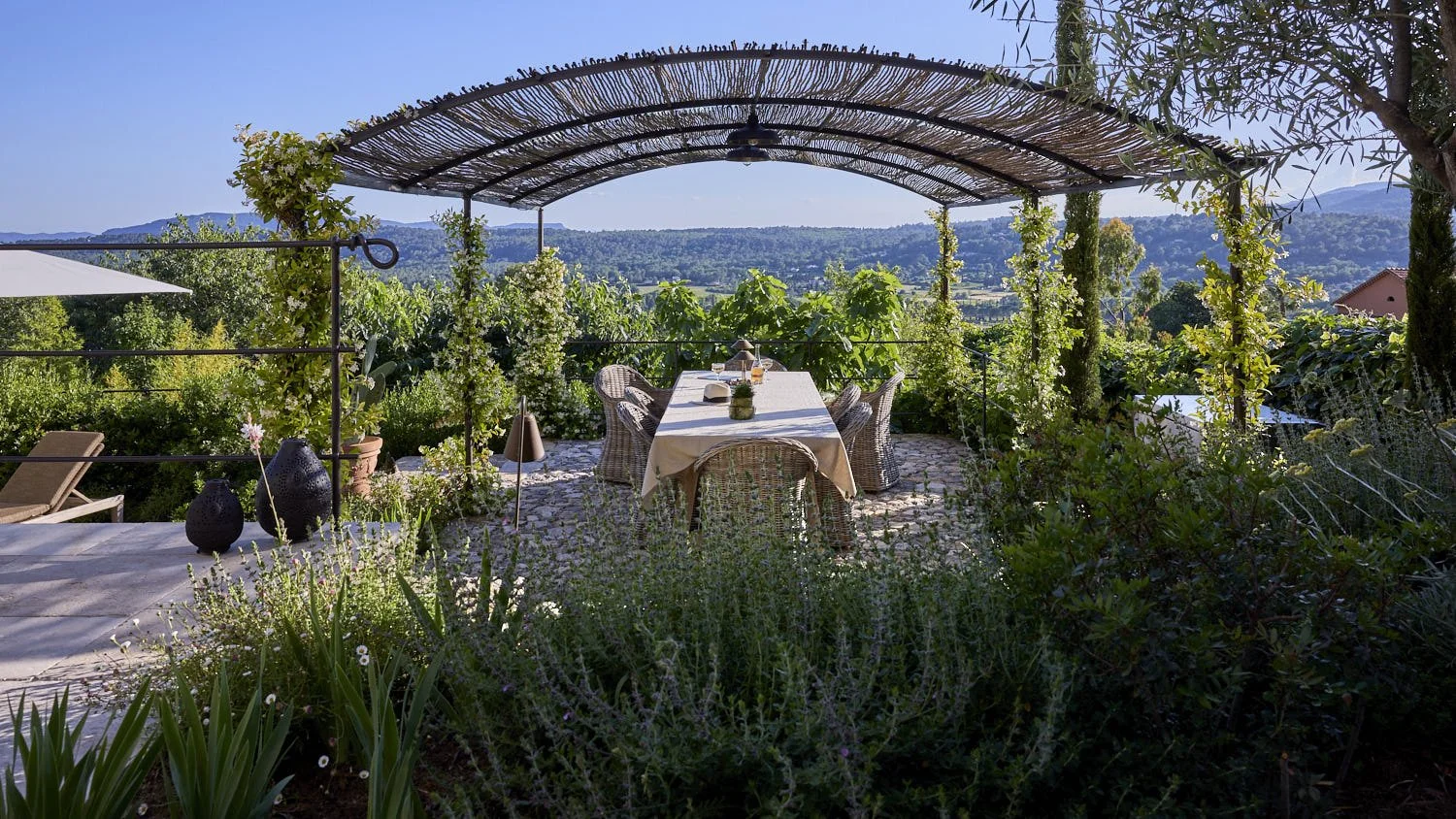 English Garden _D6A1197_HDR.jpg