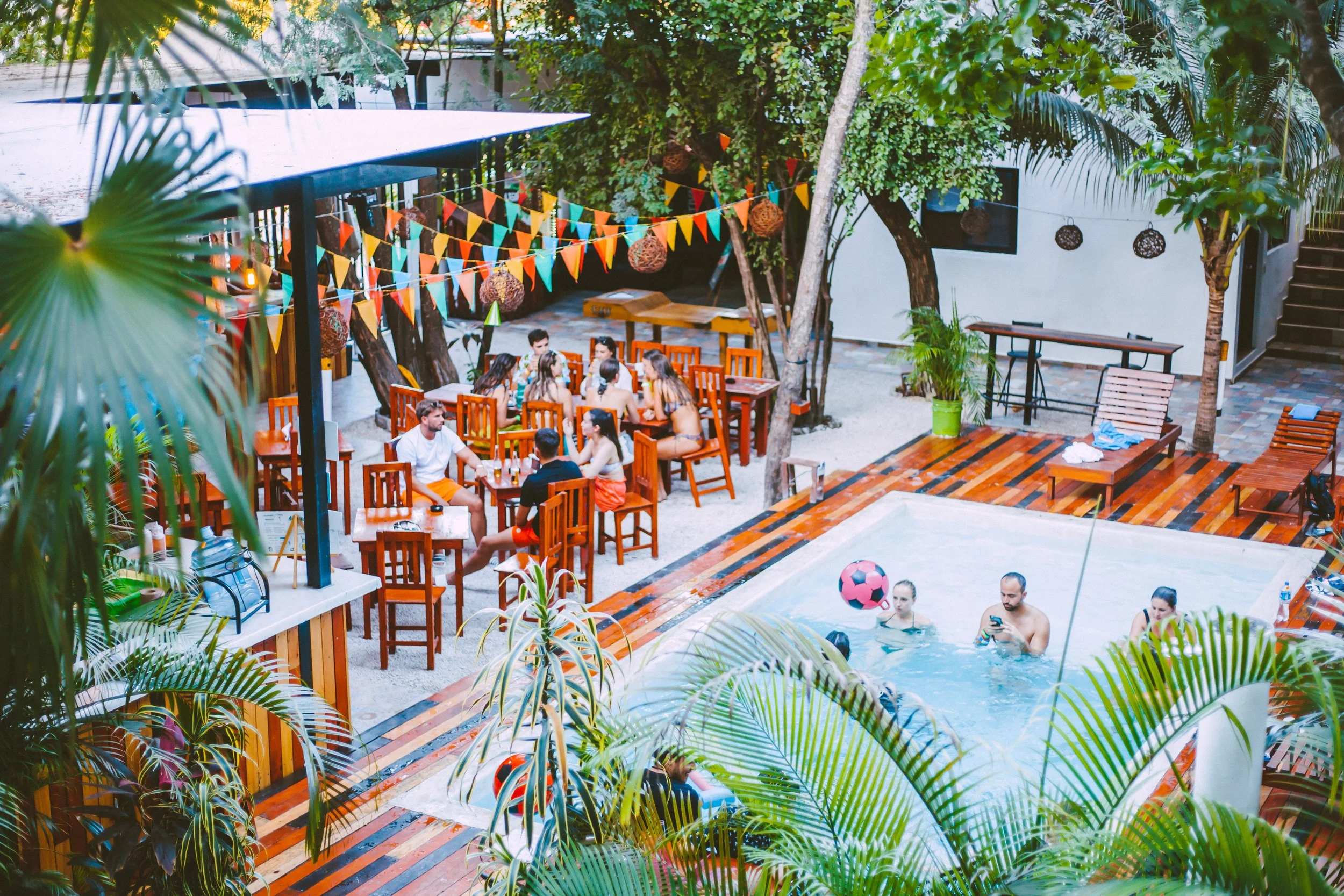 Hostel Che Tulum Mexico Pool.jpeg