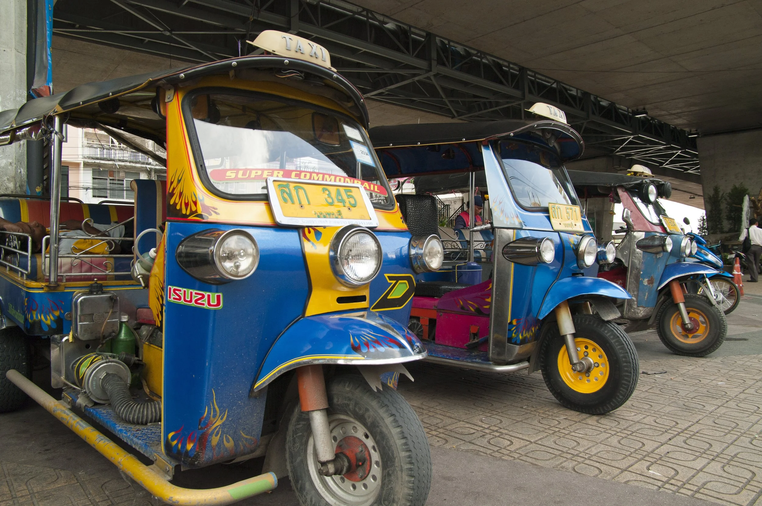 Thailand Bangkok Tuk Tuk Stand.jpg
