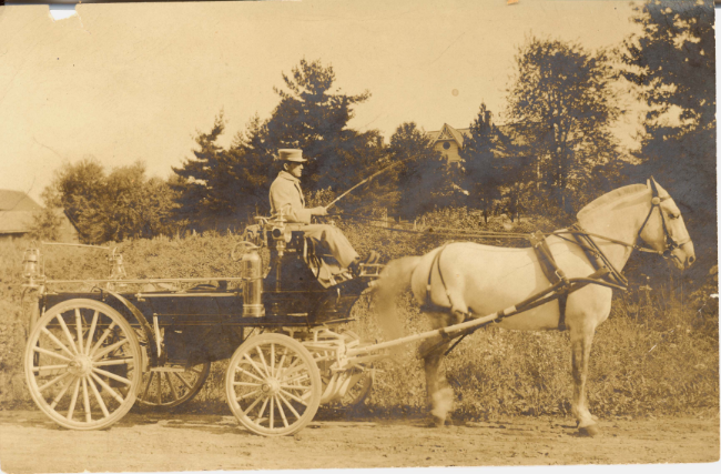 Ben_and_Fire_Wagon_with_driver.jpg
