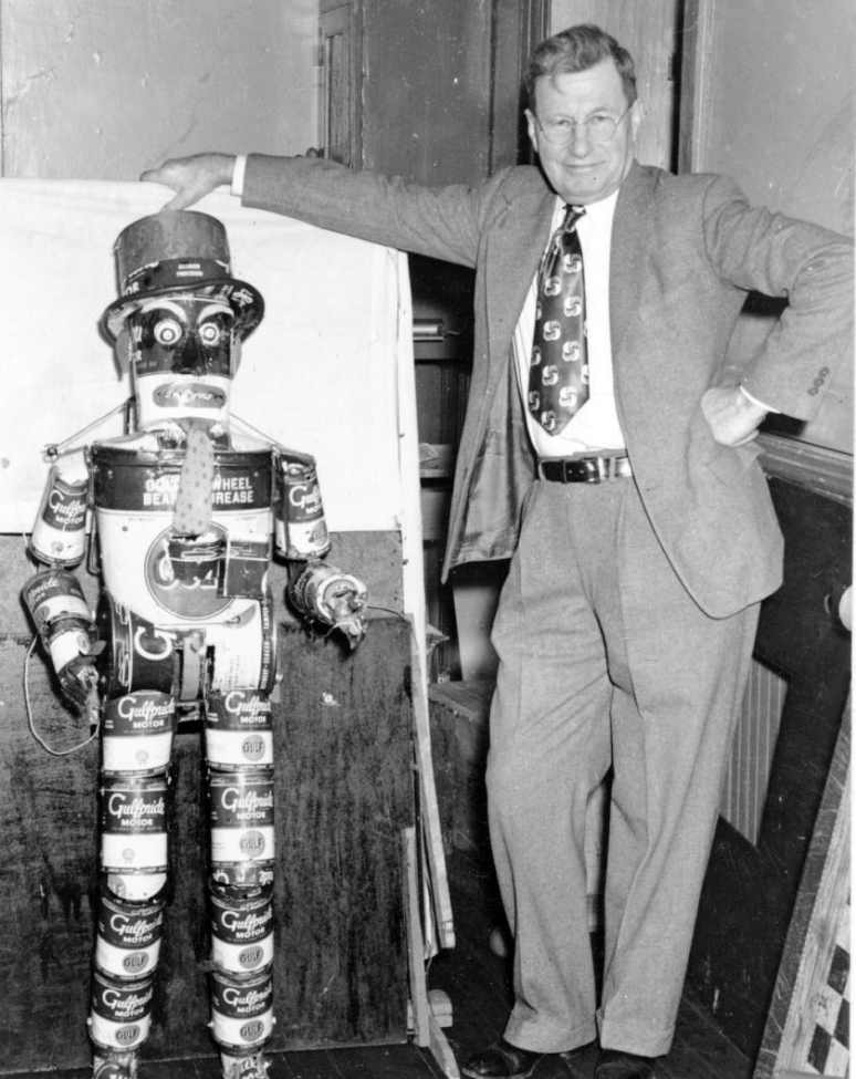 Dave Mohurter and his Tin Man creation
