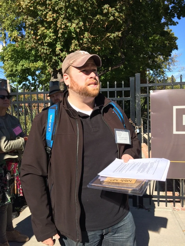Volunteer at history walking tour.jpeg