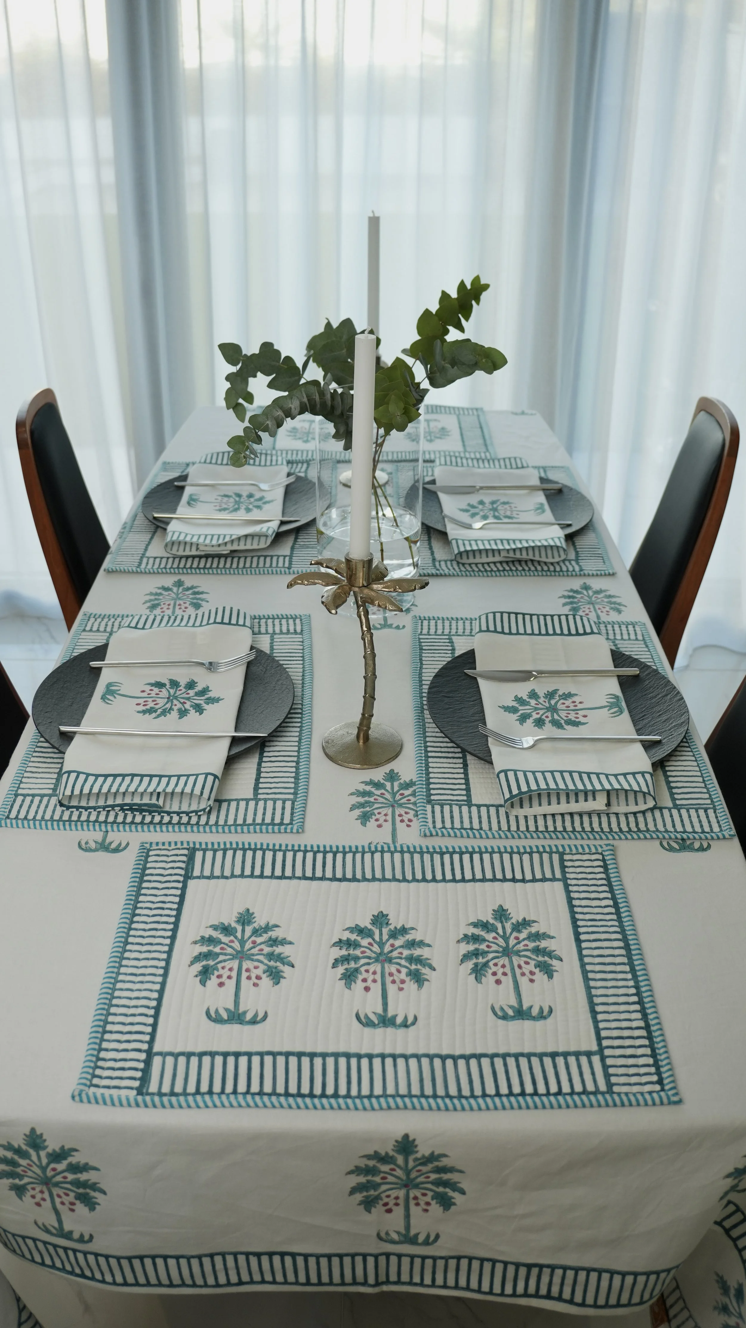 Peacock Palm Tablecloth