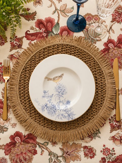 Salad/Dessert plate 21cm ø. AZURA COLLECTION. Hand painted