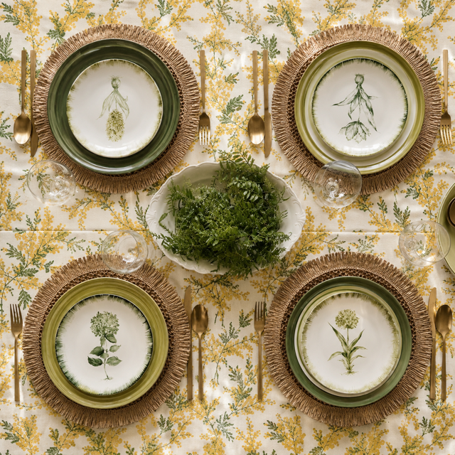 GREEN· Complete Tableware Set — Hand-painted Langenthal porcelain