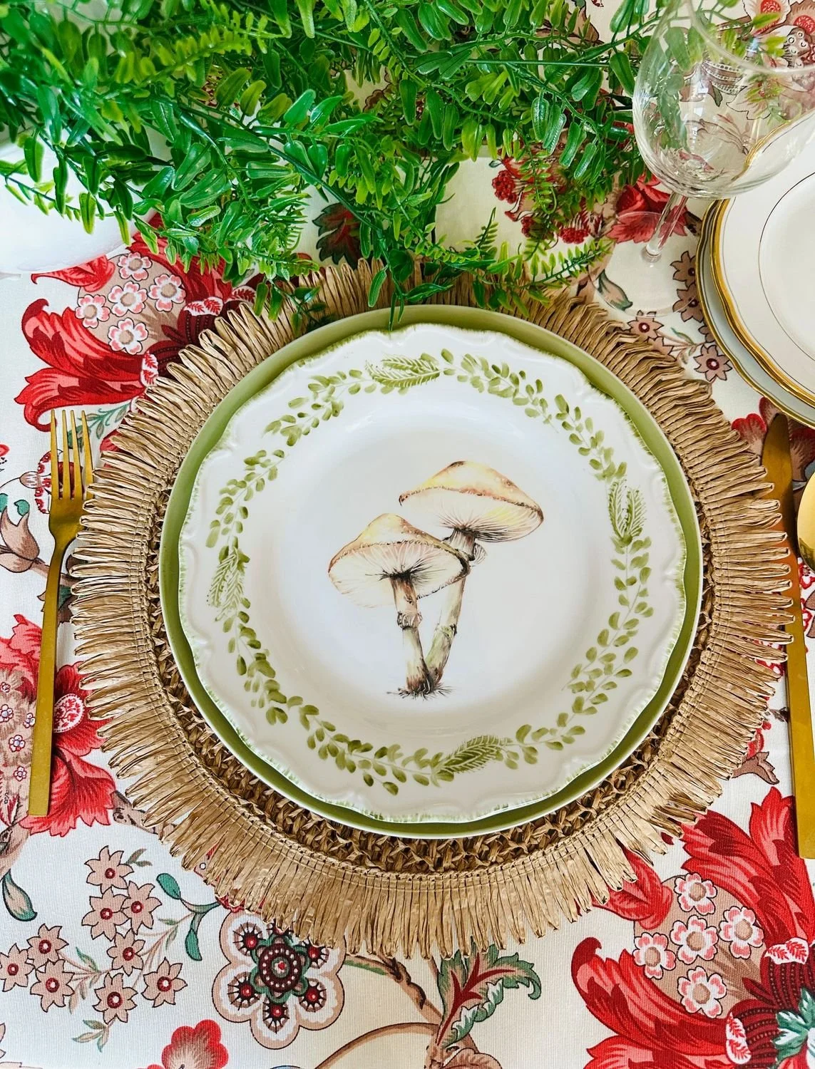 Plate  TWO CHAMPIGNONS. CHAMPIGNON COLLECTION. Hand-painted