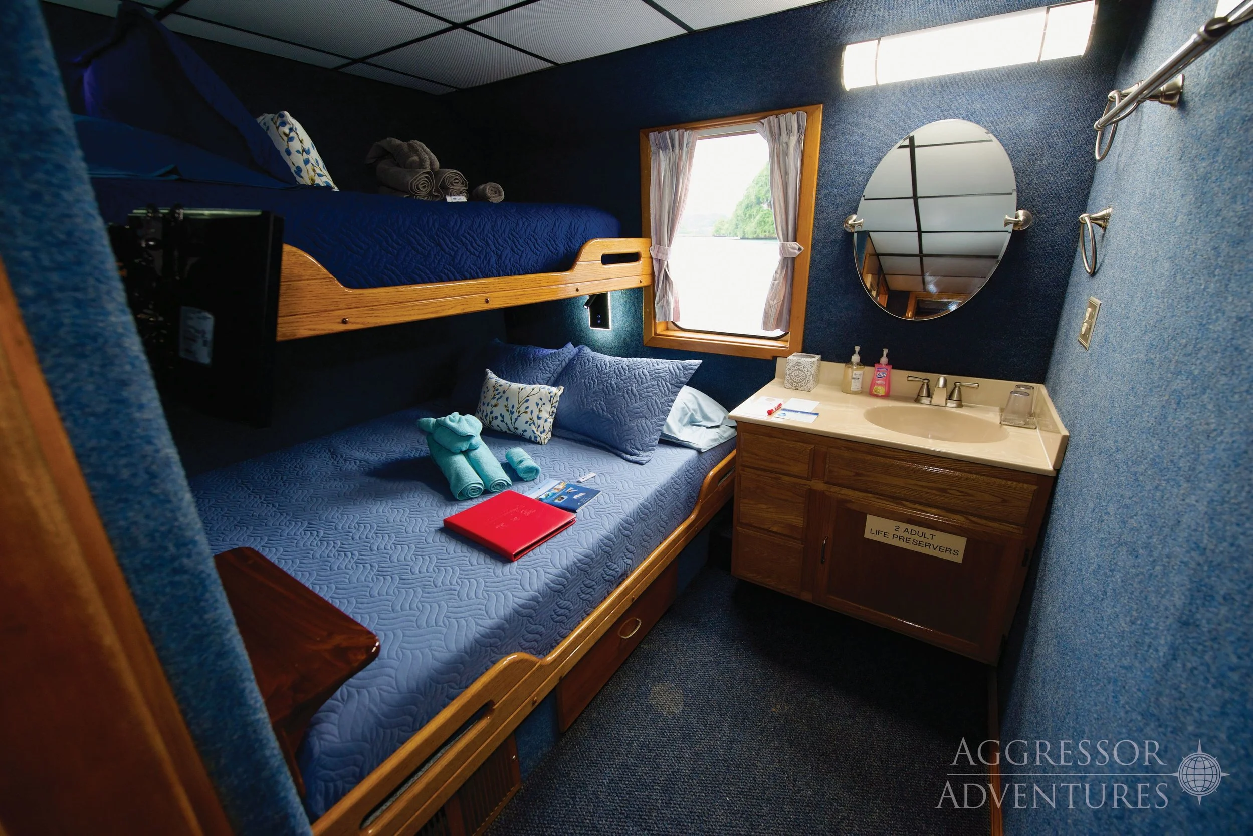 PA2 DELUX Cabin 6 copy.jpg