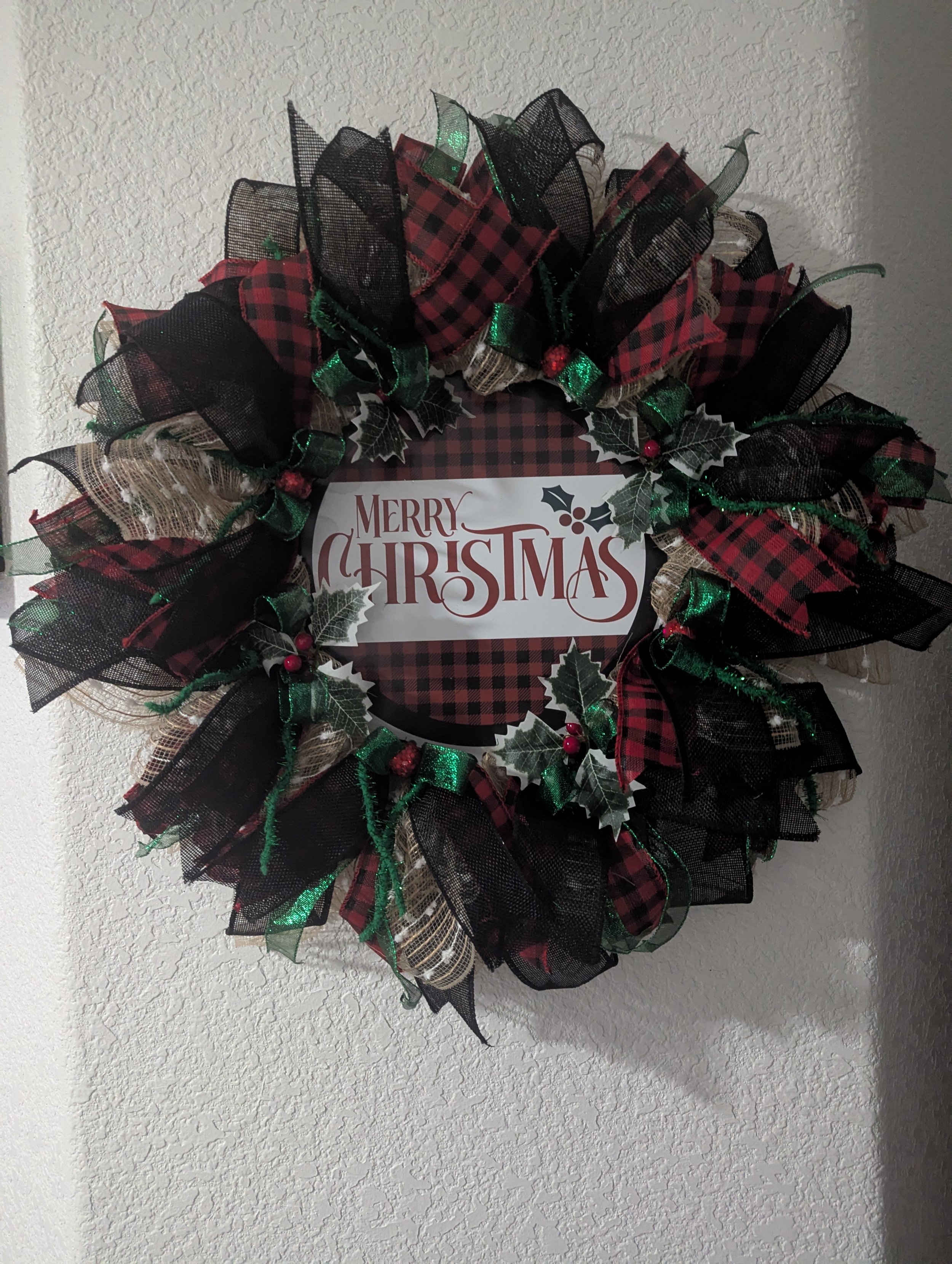 Merry Christmas in Plaid Wreath