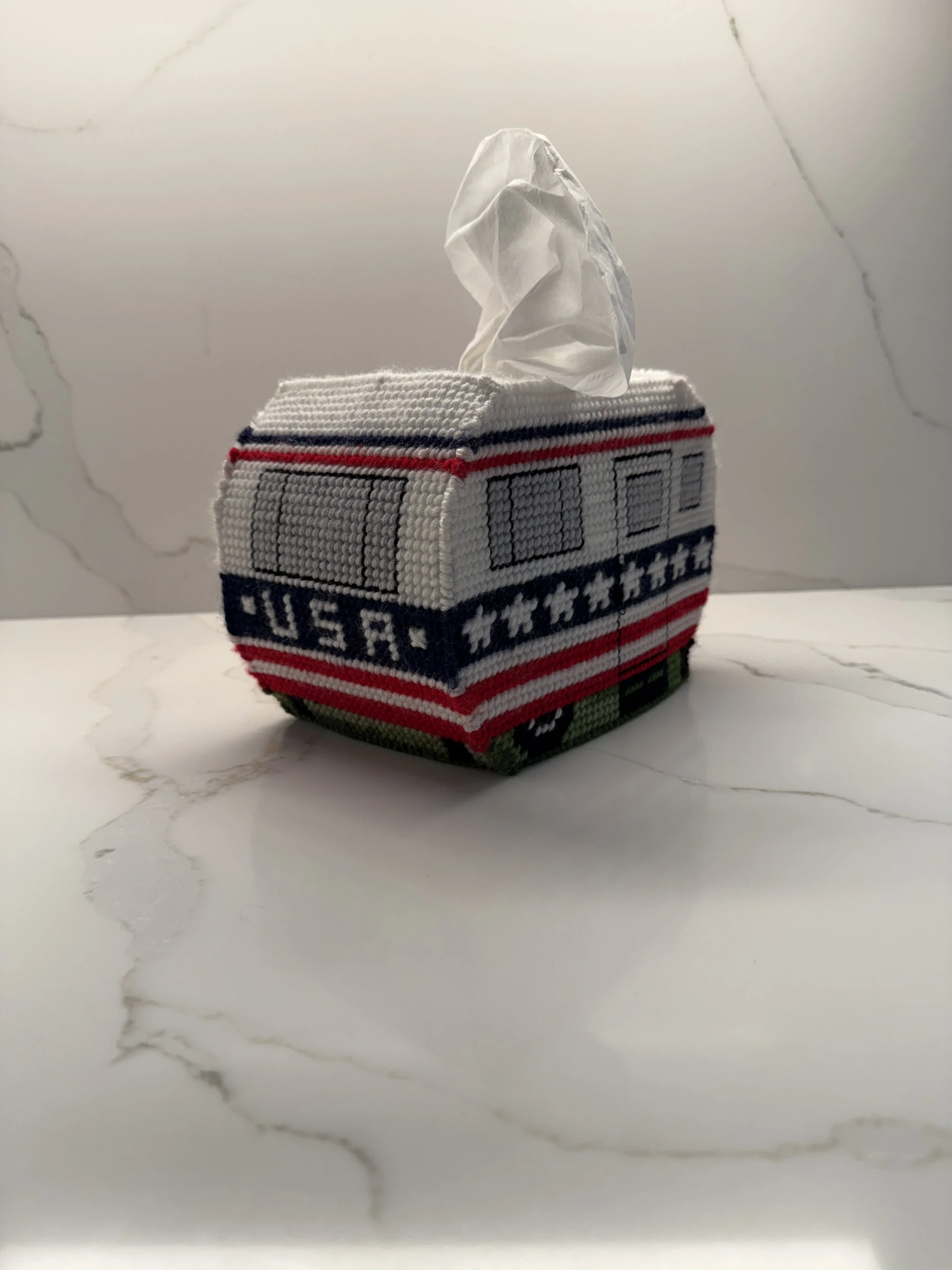 Patriotic Retro Trailer Tissue Box Cover