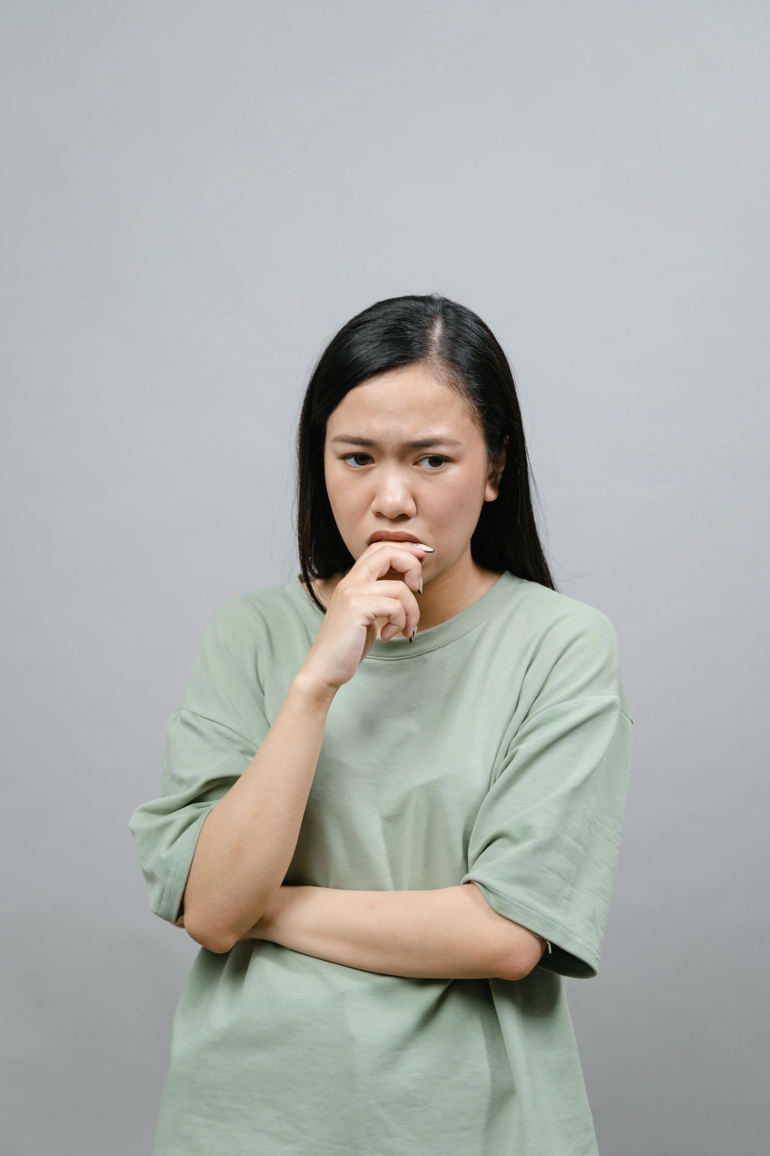 Why Making a Decision Can Feel So Hard Even When the Options Are Simple