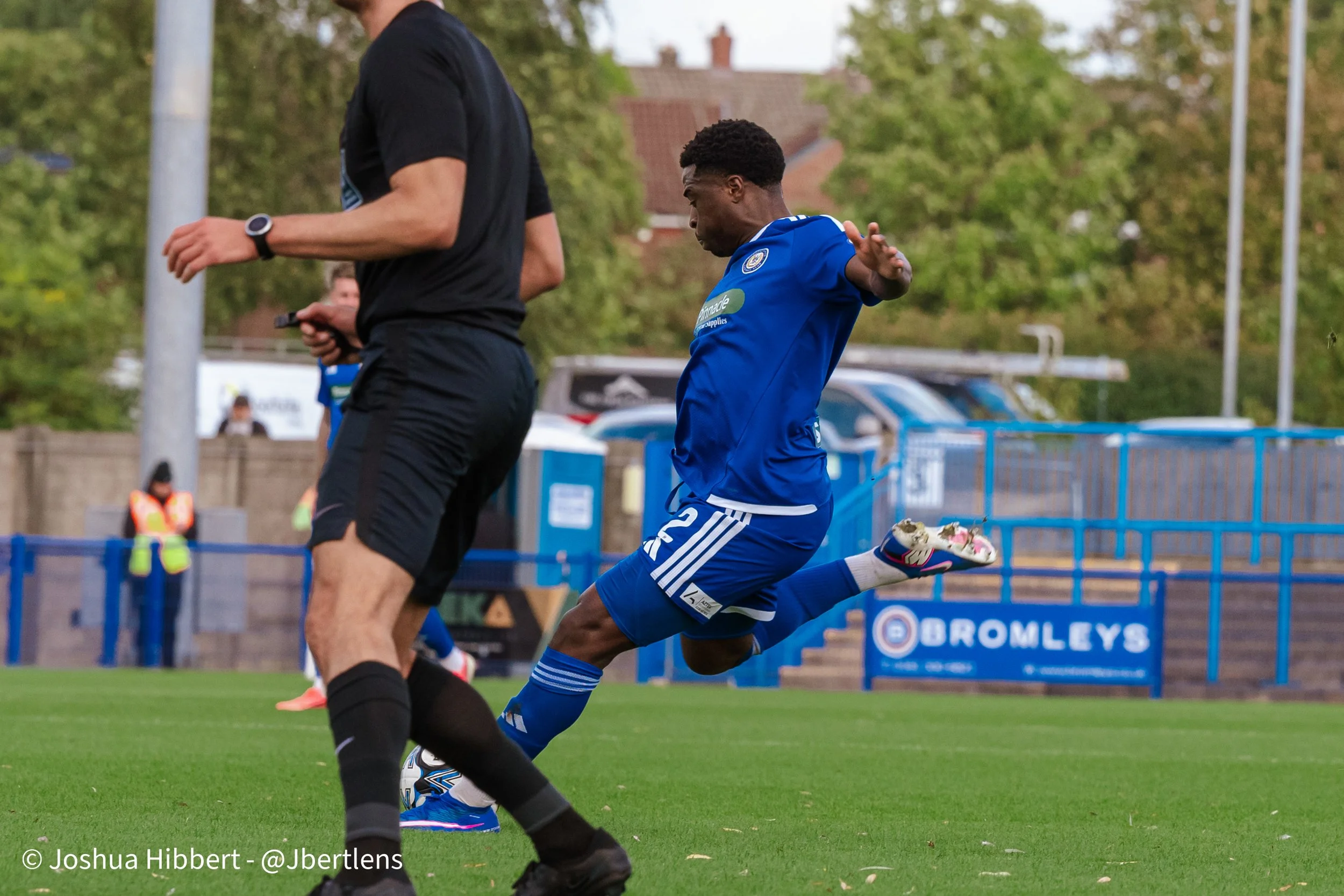 Curzon_Ashton_Hyde_United_Web_Sized_10.10.26-90.jpg